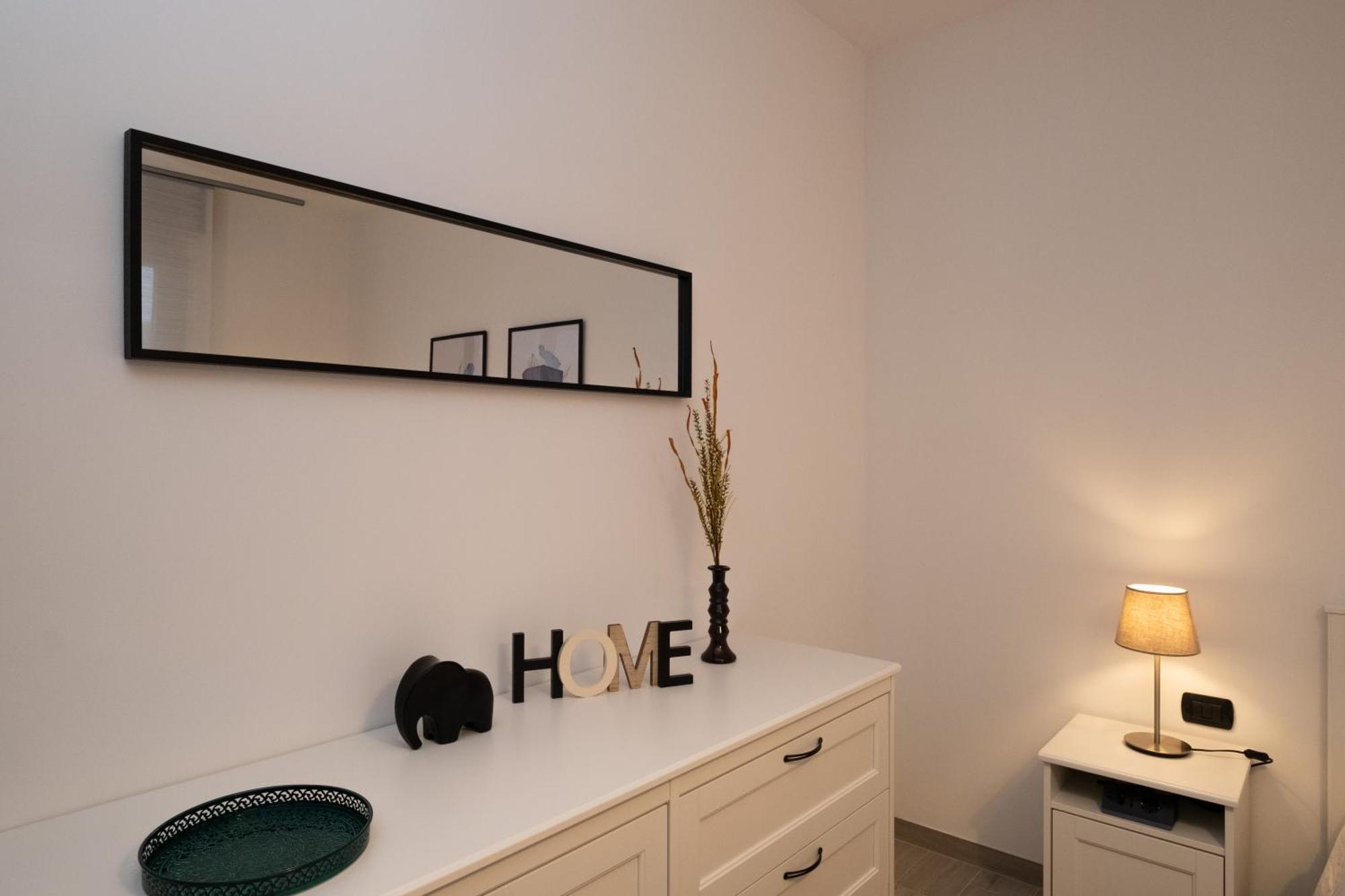 Bilocale A Lainate Lainhouse Apartment Luaran gambar
